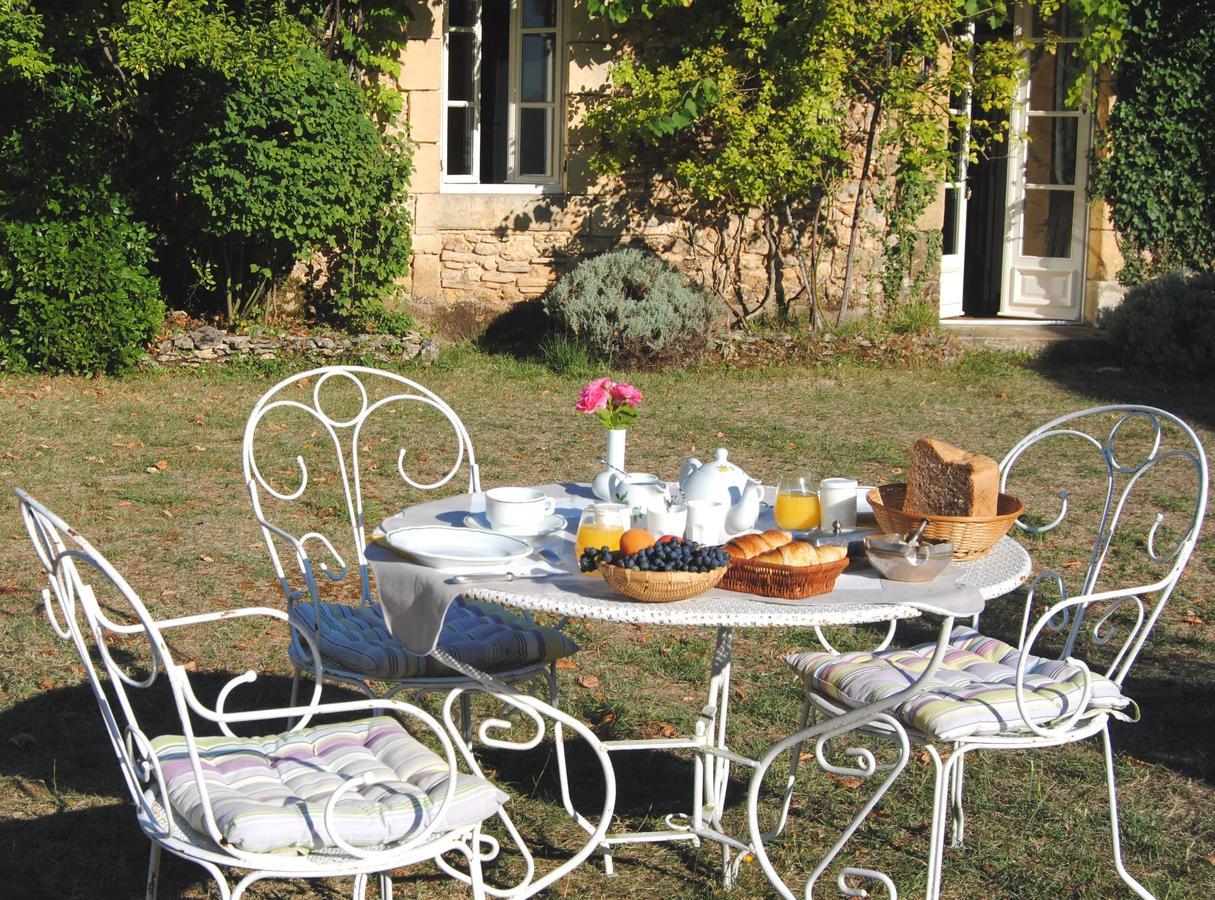 Bed and Breakfast La Charmeraie à Saint-Cirq  Extérieur photo