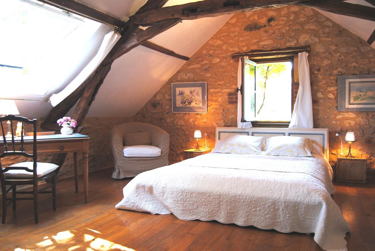 Bed and Breakfast La Charmeraie à Saint-Cirq  Chambre photo